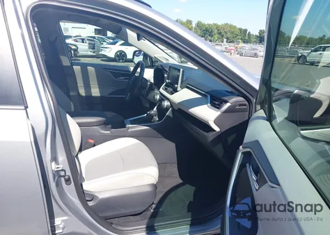 2019 Toyota Rav4 Xle Premium from USA, damaged, VIN 2T3C1RFV1KC001529